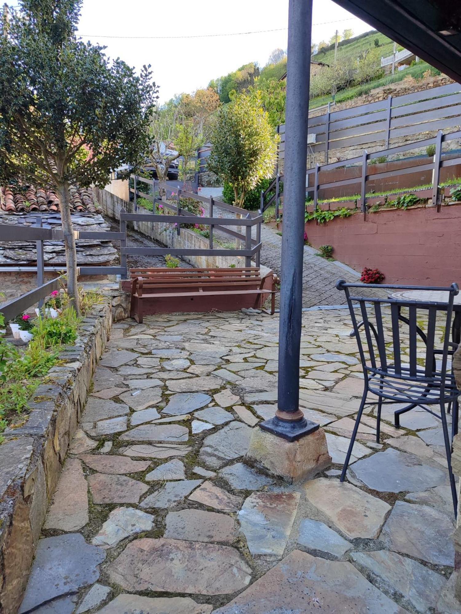 La Casina De Santulaya Villa Cangas De Narcea Exteriör bild